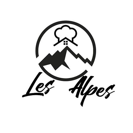 Hotel Les Alpes Алвар Екстериор снимка